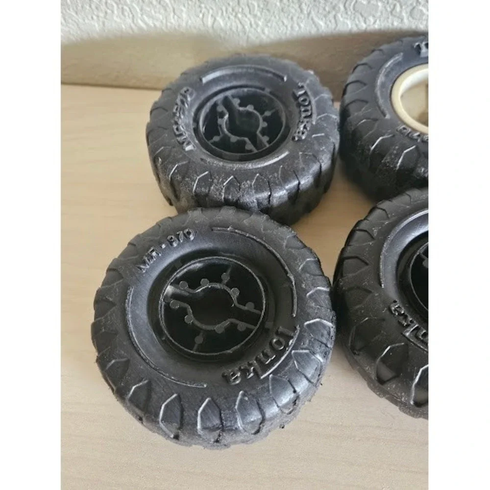 Vintage Tonka MR-970 Toy Truck Replacement Wheels Lot of 6 Black Plastic Tires